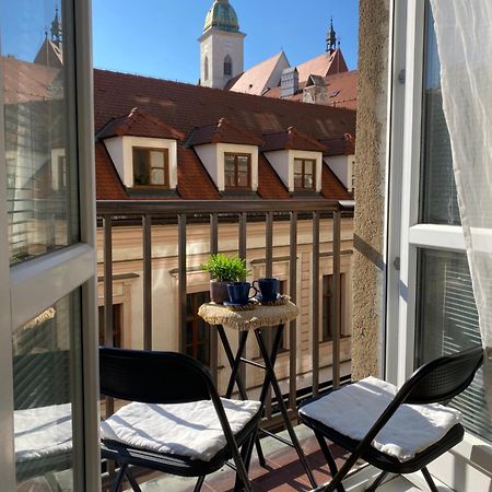 ברטיסלאבה Audrey Hepburn Apartment Old Town Air Conditioned מראה חיצוני תמונה