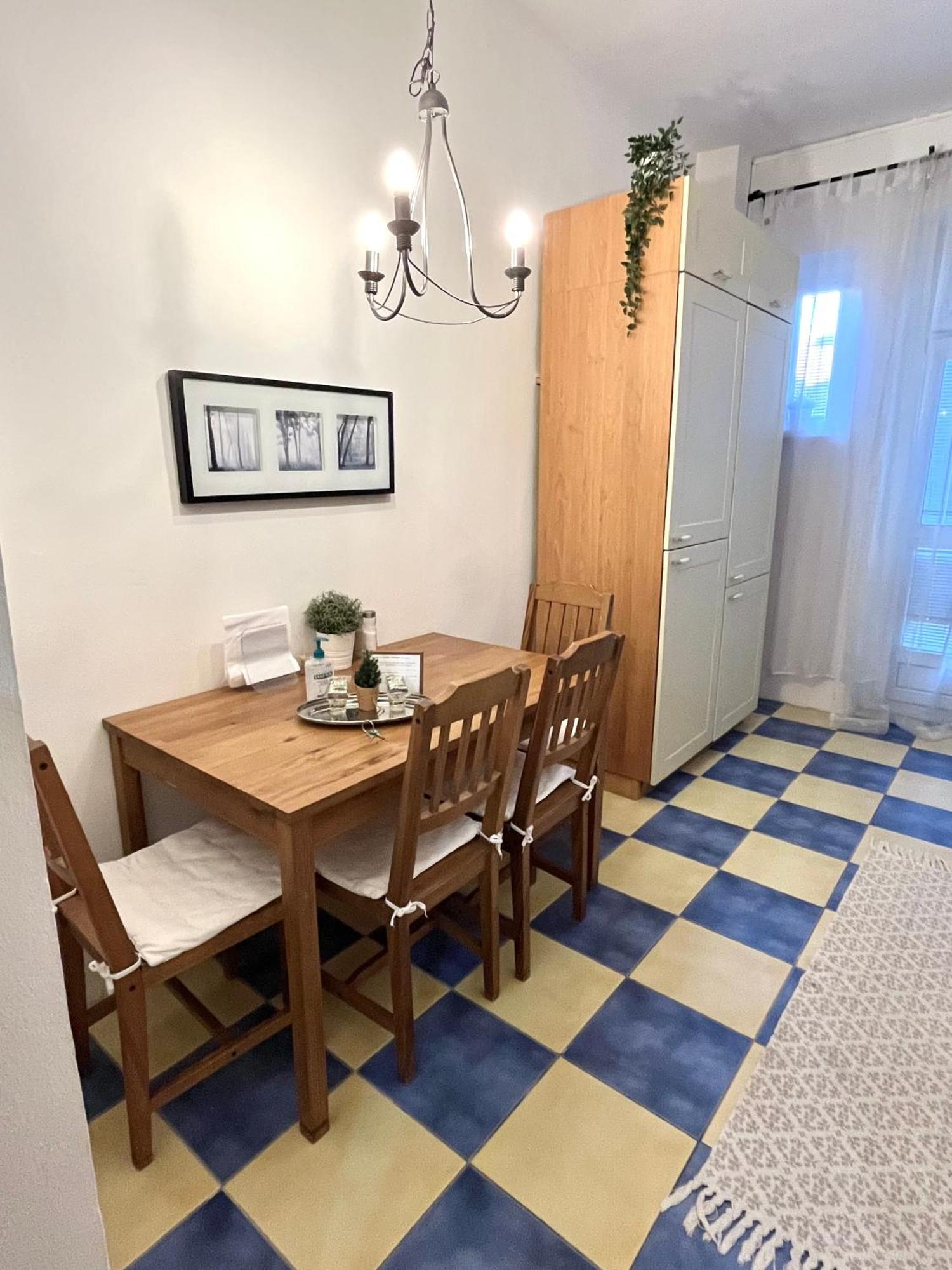 ברטיסלאבה Audrey Hepburn Apartment Old Town Air Conditioned מראה חיצוני תמונה
